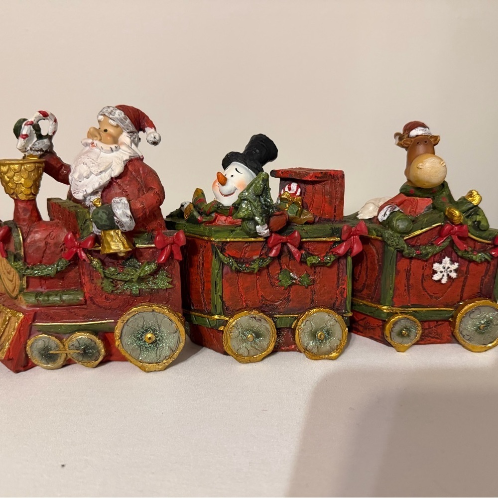 3/$15 Christmas Shelf Decor - Picture 1 of 9
